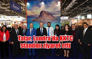 Tatar, Londra'da KKTC standını ziyaret etti