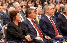 Başbakan Üstel: "TC ve KKTC devleti yeni Kıbrıs politikasının dimdik arkasındadır"