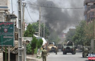 Afganistan'da bombalı saldırı: En az 32 ölü