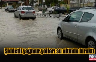 Larnaka bölgesinde şiddetli yağmur yolları su...