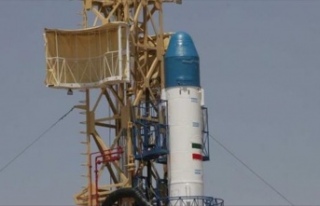 İran gözlem uydusunu fırlatmaya hazırlanıyor
