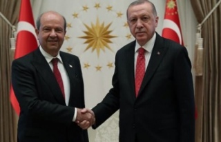 Erdoğan, Ersin Tatar ile görüştü
