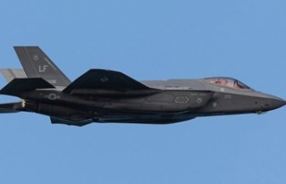 BAE, F-35 savaş uçakları için ABD'ye resmi...