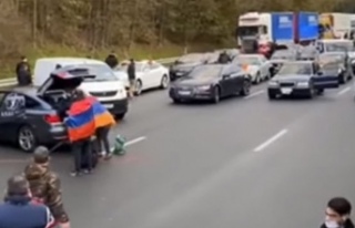 Fransa’da Ermeni protestocular Türklere saldırdı:...