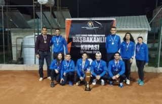 DAÜ, KKTF Başbakanlık Tenis Kupası’nda Şampiyon