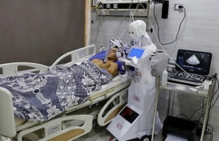 Mısır’da hastanede Covid-19 hastalarına Cira-03...
