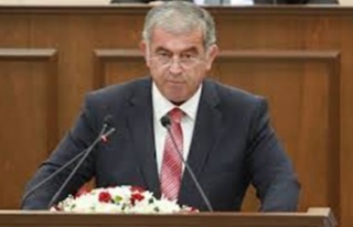 Sennaroğlu, Meclis Başkanı seçildi