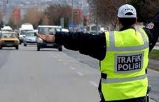 Polis sürücüleri uyardı
