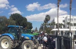 Çiftçiler başbakanlık önünde... Eylemde gerginlik