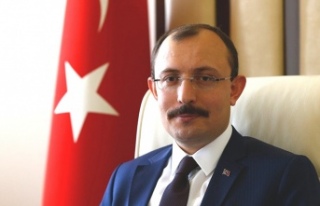 DAÜ mezunu Dr. Mehmet Muş Türkiye Cumhuriyeti ticaret...