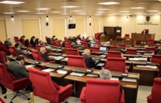 Meclis Genel Kurulu 4 Saat Gecikmeli Toplandı