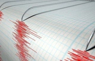 Çanakkale'de 4 büyüklüğünde deprem meydana...