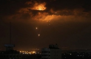 Lübnan'dan İsrail tarafına 6 roket atıldı