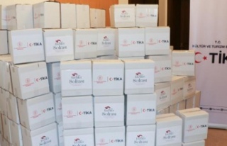 TİKA, KKTC’de 2 bin hijyen paketi dağıttı