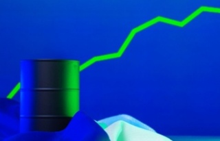 OPEC anlaşmazlığı petrolü yükseltti: 32 ayın...