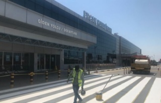 T&T Ercan Havalimanı’nın önündeki yol çizgileri...