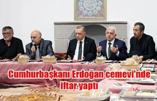 Cumhurbaşkanı Erdoğan cemevi'nde iftar yaptı