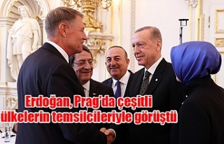 TC Cumhurbaşkanı Erdoğan, Prag’da çeşitli ülkelerin...