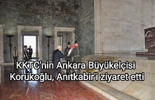 KKTC'nin Ankara Büyükelçisi Korukoğlu, Anıtkabir'i...