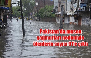Pakistan'da muson yağmurları nedeniyle ölenlerin...