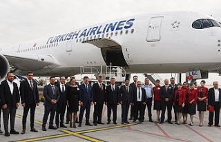 Yeni Ercan Havalimanı’na ilk kez Airbus A-350 geniş...