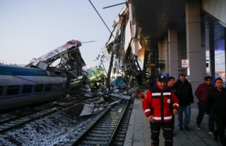 Ankara'da hızlı tren kazası