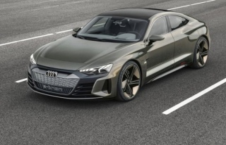Audi’den 4 kapılı elektrikli coupe konsepti