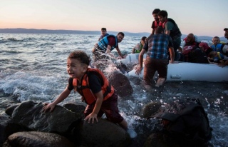 Avrupa Komisyonu’ndan Güney Kıbrıs’a mülteci...