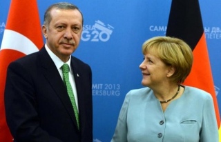 Erdoğan'dan Merkel'e 69 kişilik terör listesi