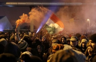Macaristan'da on binlerce kişi neden hükümeti protesto...