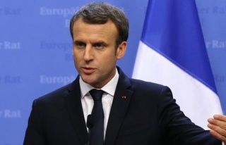  Macron’un Kasım’da Adaya Gelmesi Bekleniyor