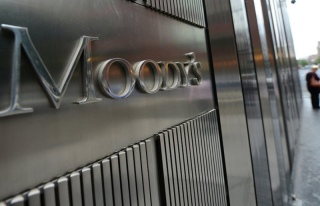 Moody's Türkiye'nin kredi notunu izlemeye aldı