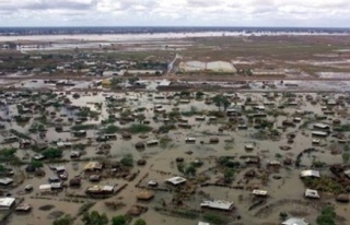 Mozambik'teki Kasırga Ve Sel
