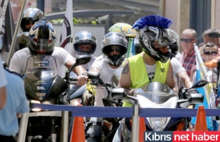 Rum motosikletliler sınır kapılarında eylem yapıyor