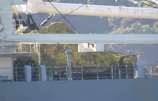 Rus askeri gemisi Boğaz'dan böyle geçti!.. İşte...