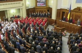 Ukrayna’da sıkıyönetim ilan edildi