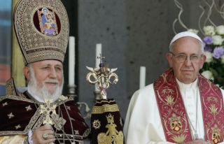 Vatikan’dan yanıt: Papa Türk halkı aleyhine bir...