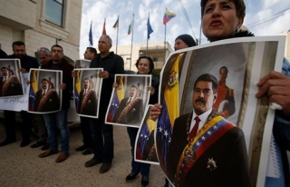 Venezuela’da Maduro Destekçileri De 6 Nisan’da...