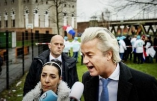 Wilders'in adayından camileri yakma vaadi