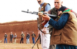 YPG, sivilleri silah altına alıyor!