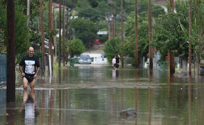 Yunanistan ikinci kez sel felaketiyle karşı karşıya