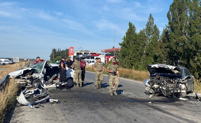 Ercan İskele yolundaki trafik kazası: 1 kişi yoğun bakımda, 2 kişinin tedavisi sürüyor