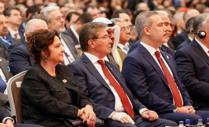 Başbakan Üstel: "TC ve KKTC devleti yeni Kıbrıs politikasının dimdik arkasındadır"